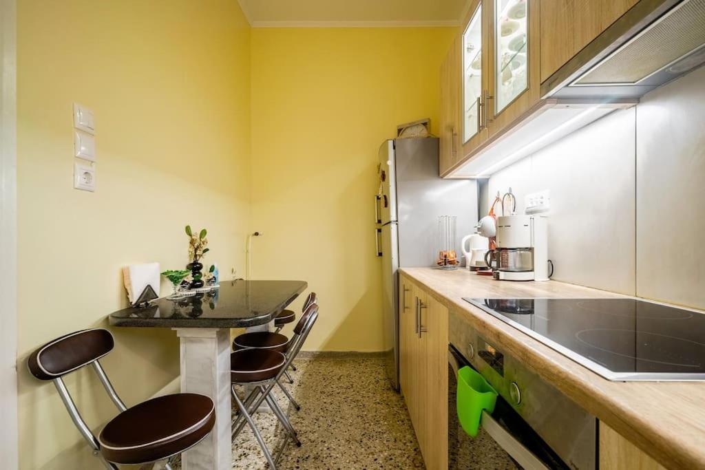 Bright,Comfort House In The Heart Of Афіни Екстер'єр фото