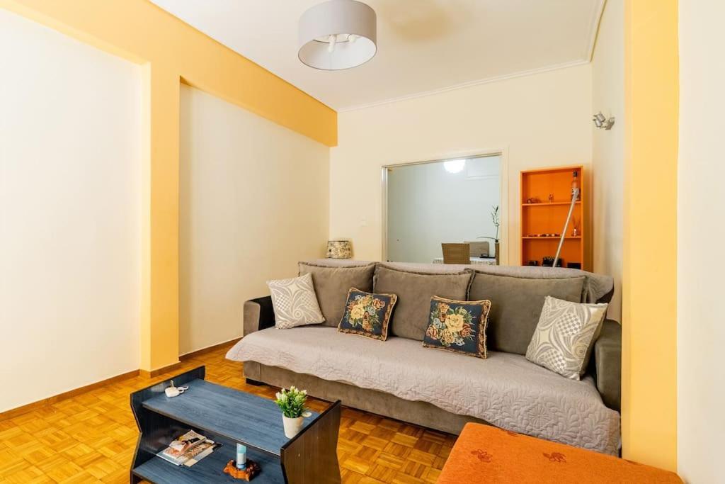 Bright,Comfort House In The Heart Of Афіни Екстер'єр фото