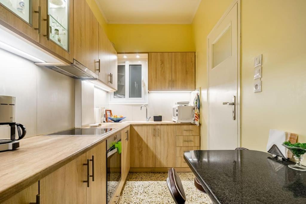 Bright,Comfort House In The Heart Of Афіни Екстер'єр фото